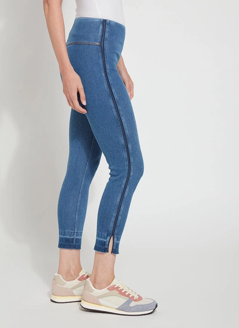 Lysse Gradient Cropped Denim Legging - 24.5" Inseam 2 Lysse Gradient Cropped Denim Legging - 24.5" Inseam - Image 2