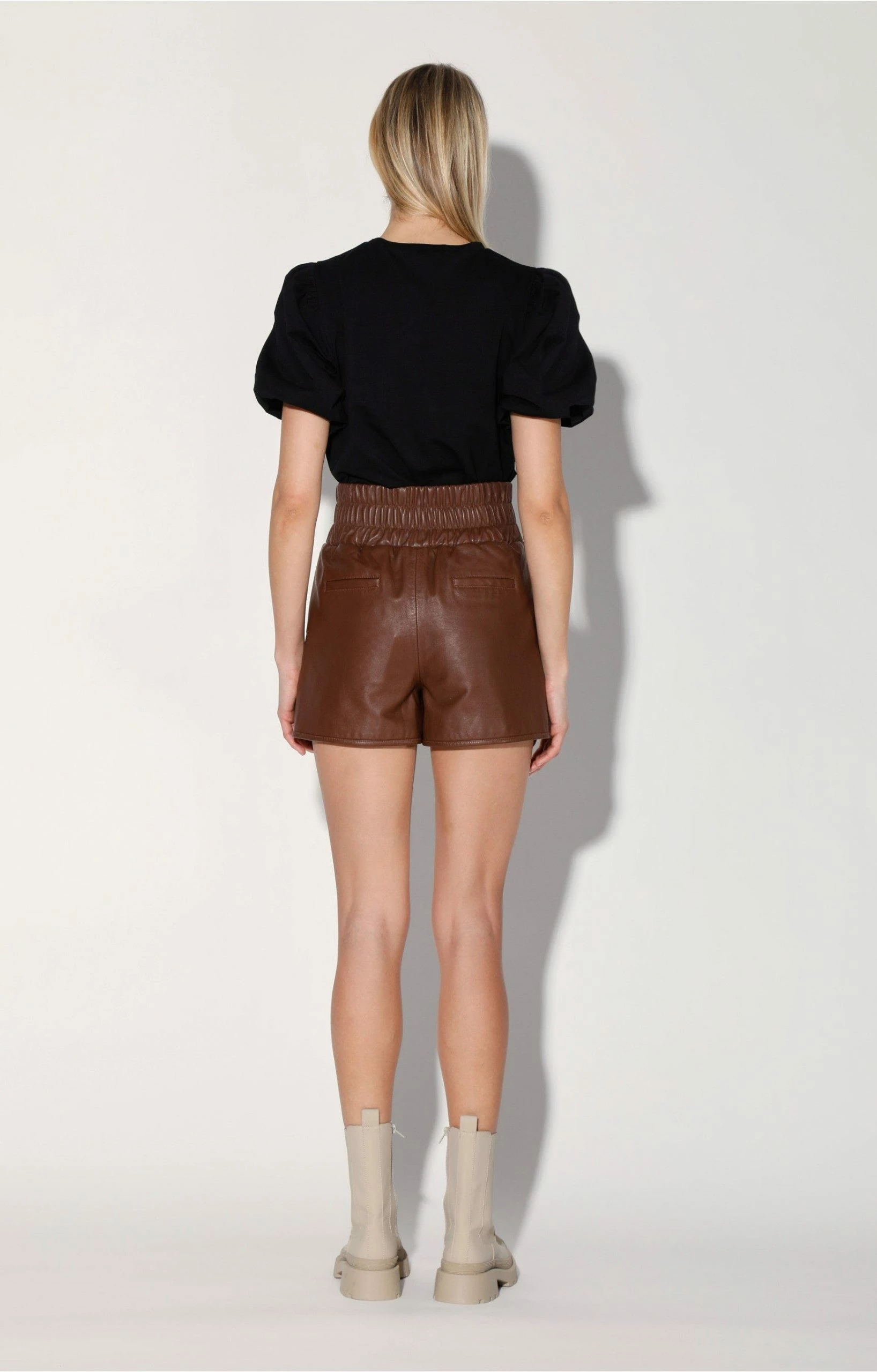 Walter Baker Dallas Leather Short - Walnut 4 Walter Baker Dallas Leather Short - Walnut - Image 4