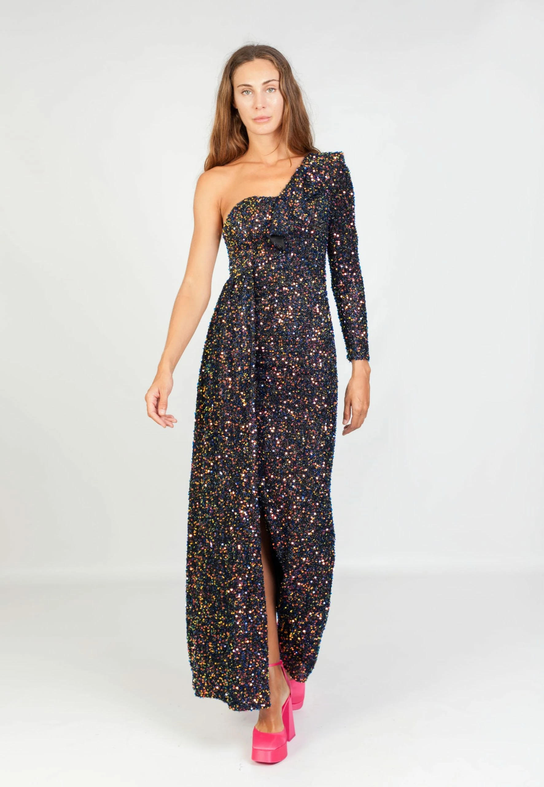 SOHUMAN Claire One Shoulder Sequin Maxi Dress 2 SOHUMAN Claire One Shoulder Sequin Maxi Dress - Image 2