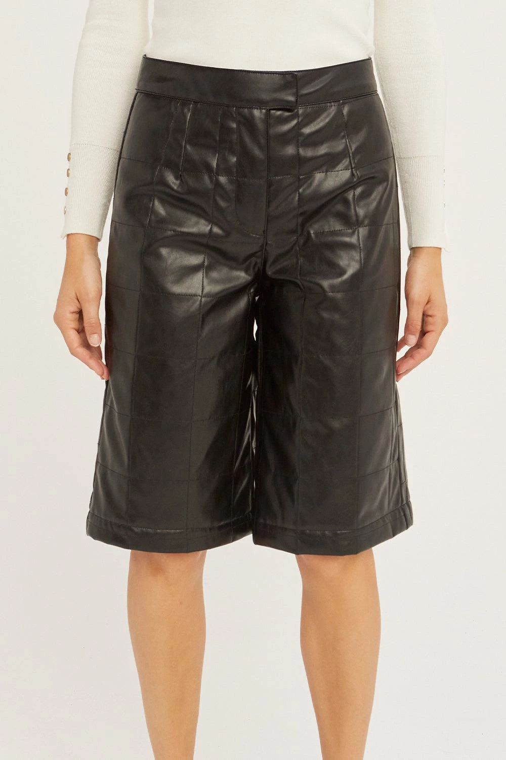 Crescent Amanda Vegan Leather Bermuda Shorts 3 Crescent Amanda Vegan Leather Bermuda Shorts - Image 3